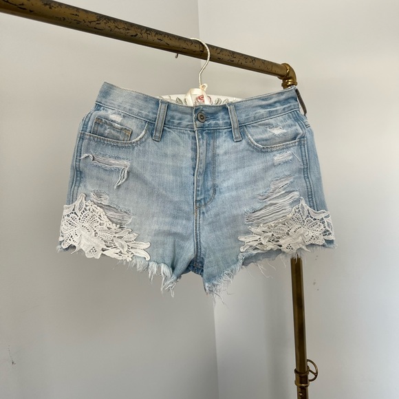 Hollister High waist Short - Picture 1 of 3